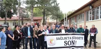 Edirne Kapalı Cezaevi: İstediği İlaç Yazılmayan Hükümlü, Sağlık Çalışanını Boğmaya Kalktı Edirne Kapalı Cezaevi: İstediği İlaç Yazılmayan Hükümlü, Sağlık Çalışanını Boğmaya Kalktı