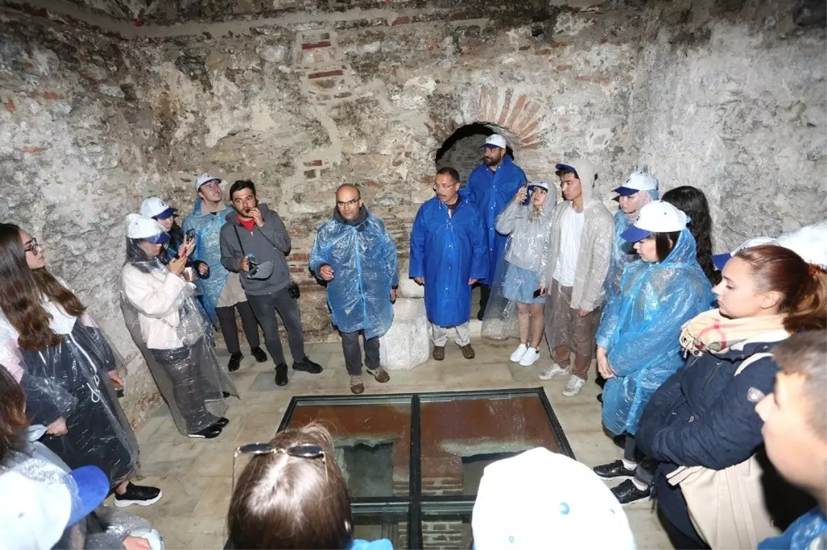 Paü'lü Uluslar Arası Öğrenciler Stratonikeia'yı Gezdi