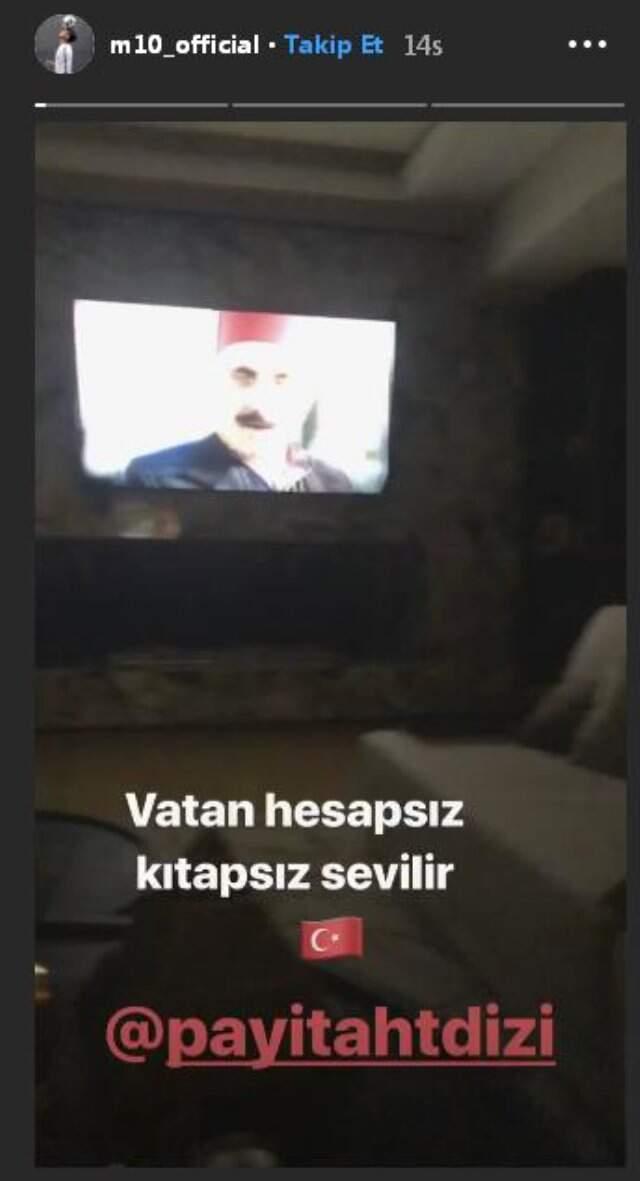 Yıllar Önce 'Kendimi Alman Hissediyorum' Diyen Mesut Özil'in, Vatan Hesapsız Kitapsız Sevilir Paylaşımı Olay Oldu!