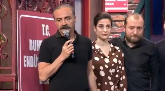 Yılmaz Erdoğan, Hayatını Kaybeden Zafer Çika'yı Unutmadı Yılmaz Erdoğan, Hayatını Kaybeden Zafer Çika'yı Unutmadı