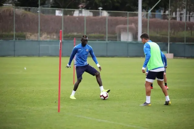 Papis Cisse: 'Gol Krallığında Hedefim veya Hırsım Söz Konusu Değil' Papis Cisse: 'Gol Krallığında Hedefim veya Hırsım Söz Konusu Değil'
