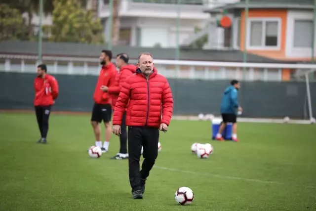 Papis Cisse: 'Gol Krallığında Hedefim veya Hırsım Söz Konusu Değil' Papis Cisse: 'Gol Krallığında Hedefim veya Hırsım Söz Konusu Değil'
