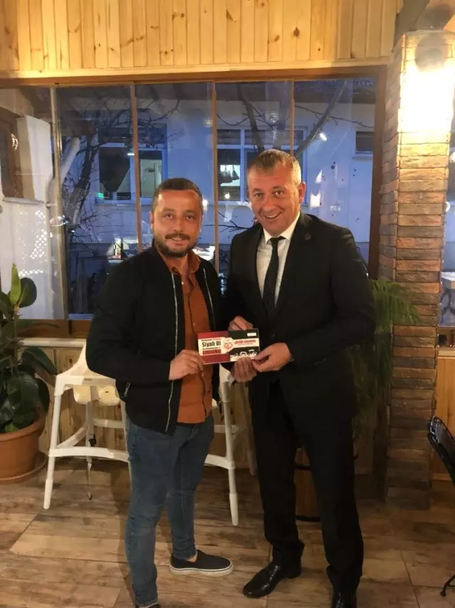 Başkan Vidinlioğlu ile Başkan Aydın, Kastamonuspor'a Destek Oldu Başkan Vidinlioğlu ile Başkan Aydın, Kastamonuspor'a Destek Oldu