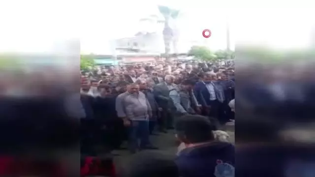 CHP'li Başkan Tekbirlerle Göreve Başladı