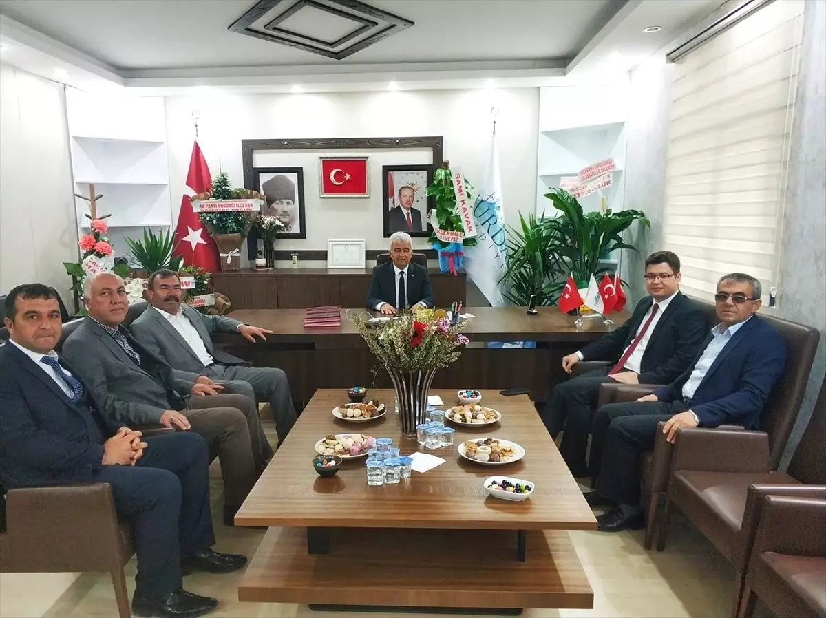 Düzgün'den Başkan Kavak'a Ziyaret