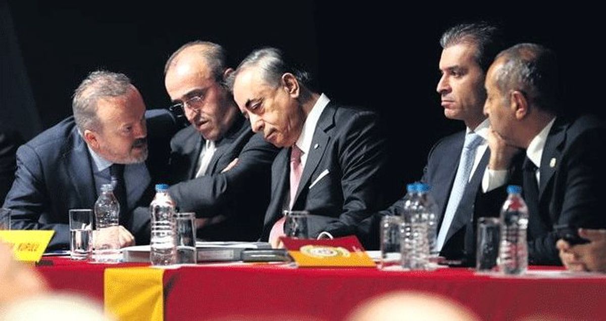Galatasaray'da Ödeme Krizi! 100 Milyon TL Lazım