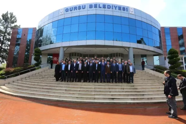 Işık : 'Hemşehrilerimizin Teveccühüne Lâyık Olmaya Çalışacağız' Işık : 'Hemşehrilerimizin Teveccühüne Lâyık Olmaya Çalışacağız'
