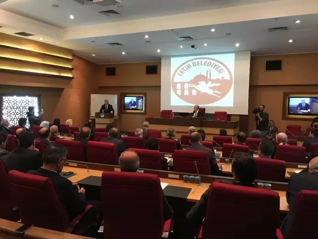 Mehmet Ergün Turan: 'Fatih'e Hizmet Etmeyi Bir Şeref Olarak Görüyorum' Mehmet Ergün Turan: 'Fatih'e Hizmet Etmeyi Bir Şeref Olarak Görüyorum'
