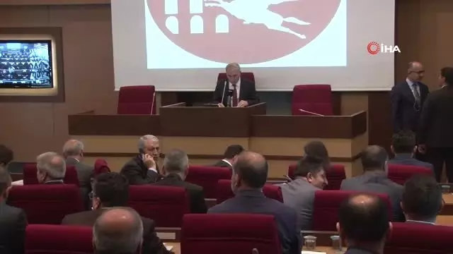 Mehmet Ergün Turan: 'Fatih'e Hizmet Etmeyi Bir Şeref Olarak Görüyorum' Mehmet Ergün Turan: 'Fatih'e Hizmet Etmeyi Bir Şeref Olarak Görüyorum'