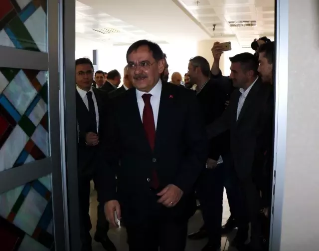 Mustafa Demir Mazbatasını Aldı Mustafa Demir Mazbatasını Aldı