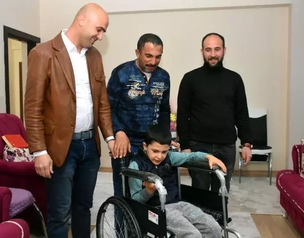 Otizmli Serhat'ın Tekerlekli Sandalye Sevinci