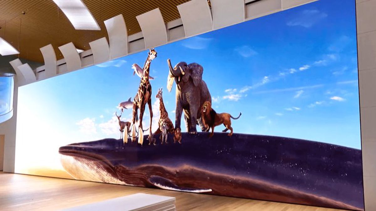Sony, Otobüs Büyüklüğündeki 16k Çözünürlüklü Microled Ekranını Tanıttı