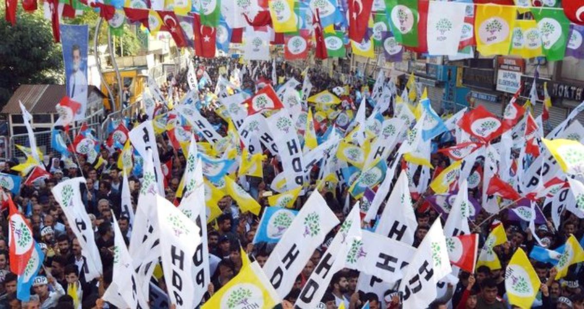 YSK'nın KHK'li Başkanlara Mazbata Vermeme Kararına HDP'den Tepki Geldi
