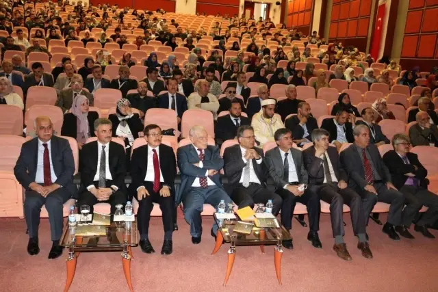 3. Uluslararası İslam ve Yorum Sempozyumu Başladı