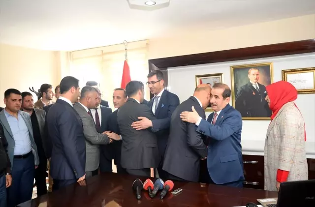 Bitlis'te Mazbatasını Alan Tanğlay, Göreve Başladı Bitlis'te Mazbatasını Alan Tanğlay, Göreve Başladı