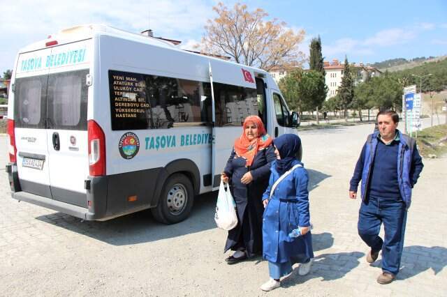 Bu Belediye Minibüsünde Para Geçmiyor