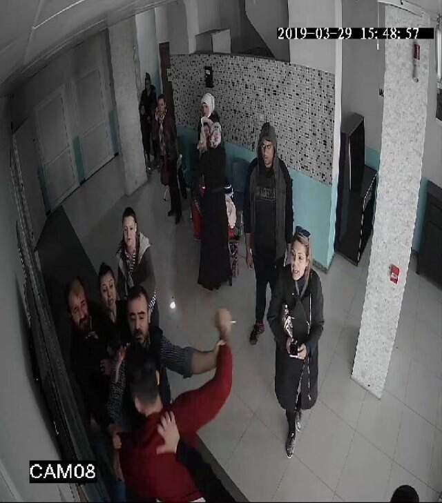 Doktorları Linçten Esnaf Kurtarmış