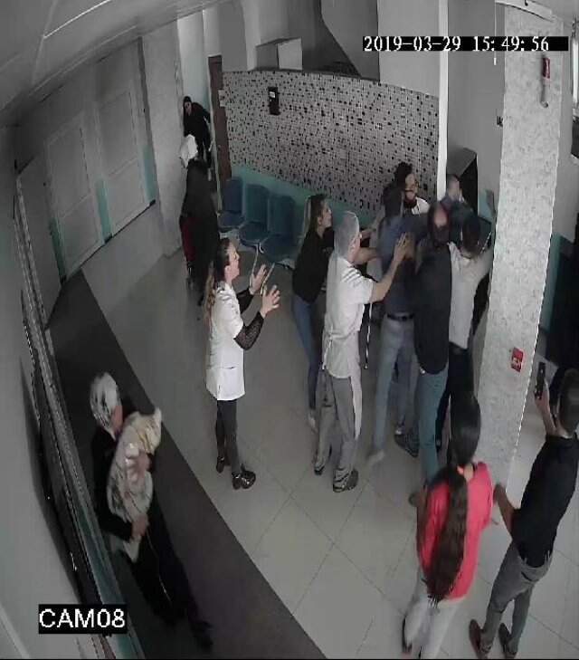 Doktorları Linçten Esnaf Kurtarmış