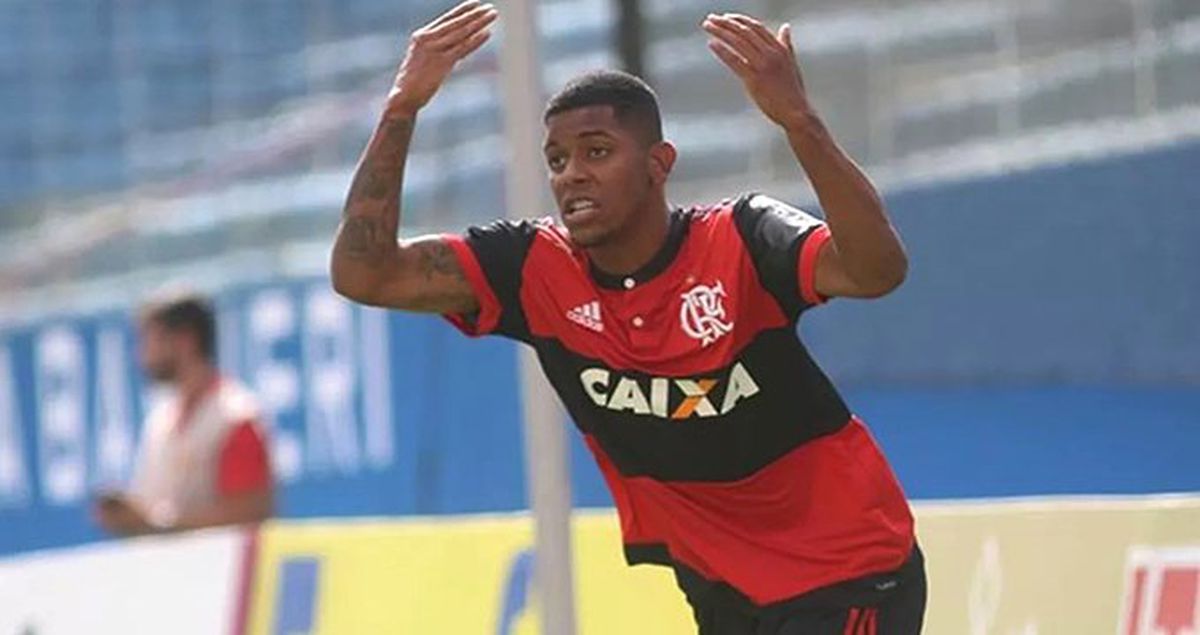 Flamengolu Wesley, Transferini Sosyal Medyadan Açıkladı!