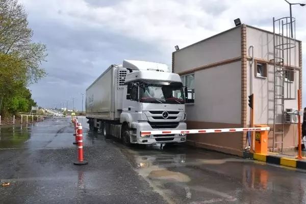 Kapıkule'de Tır Sürücülerinin Kuyruk Çilesi Sona Erdi Kapıkule'de Tır Sürücülerinin Kuyruk Çilesi Sona Erdi