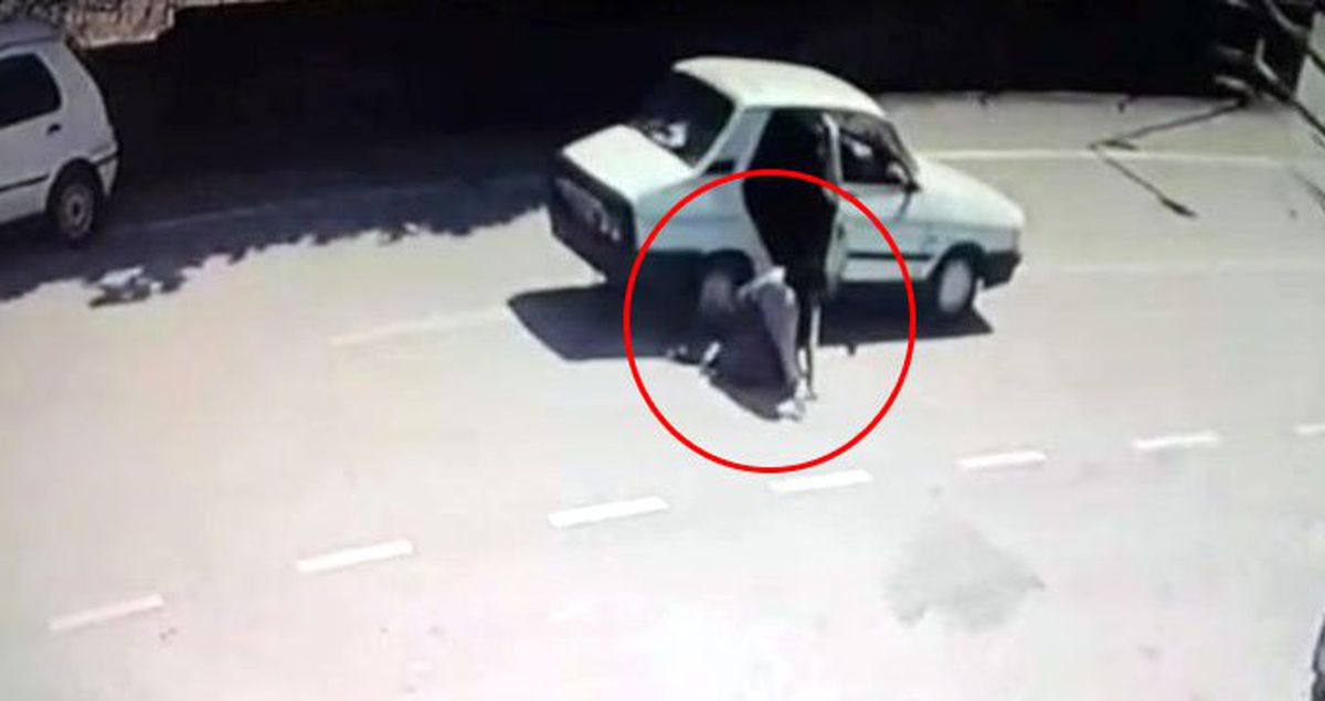 Koca Şiddeti Kamerada! Önce Otomobilden Attı, Sonra İnip Dövdü