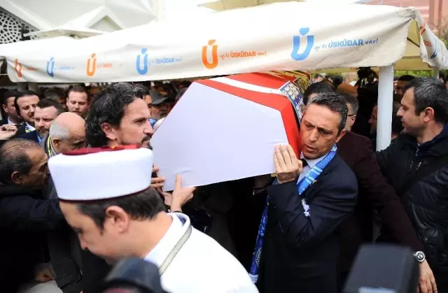 Can Bartu Son Yolculuğuna Uğurlandı Can Bartu Son Yolculuğuna Uğurlandı