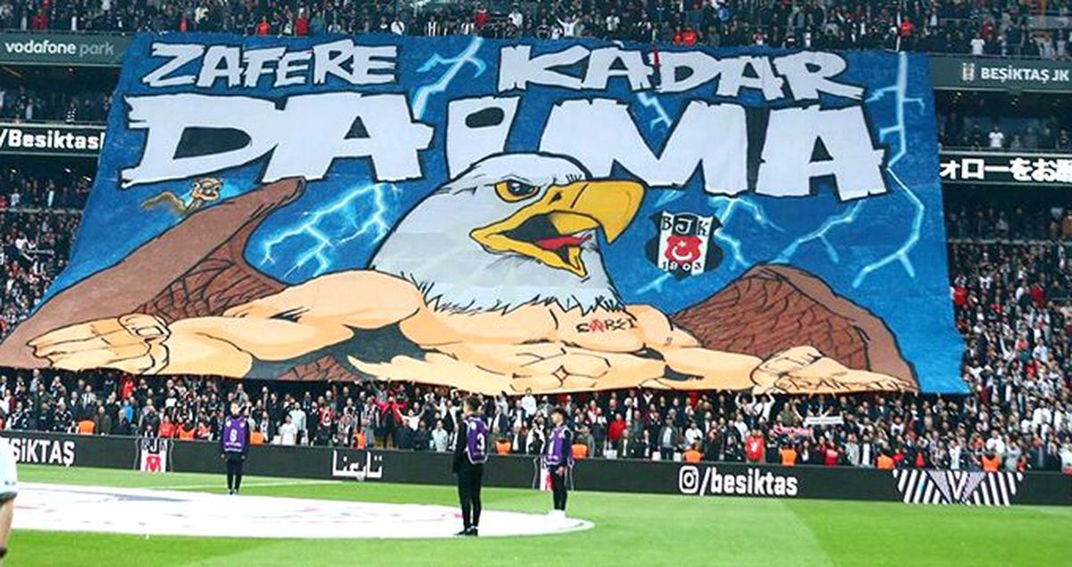 Çarşı'dan Medipol Başakşehir'e Akbil Göndermesi
