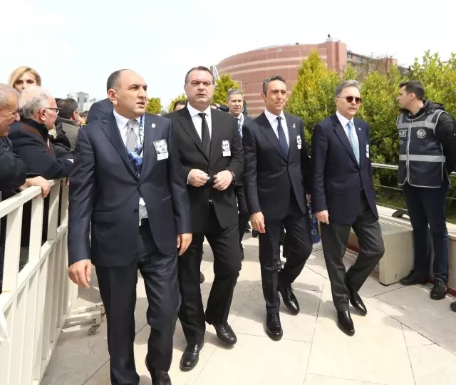 Hüsnü Güreli, Bartu Ailesine Taziyede Bulundu Hüsnü Güreli, Bartu Ailesine Taziyede Bulundu