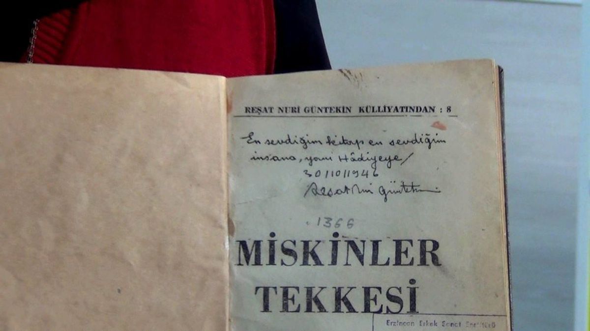 Reşat Nuri Güntekin'in, Eşi İçin İmzaladığı Kitap, Lise Deposunda Bulundu