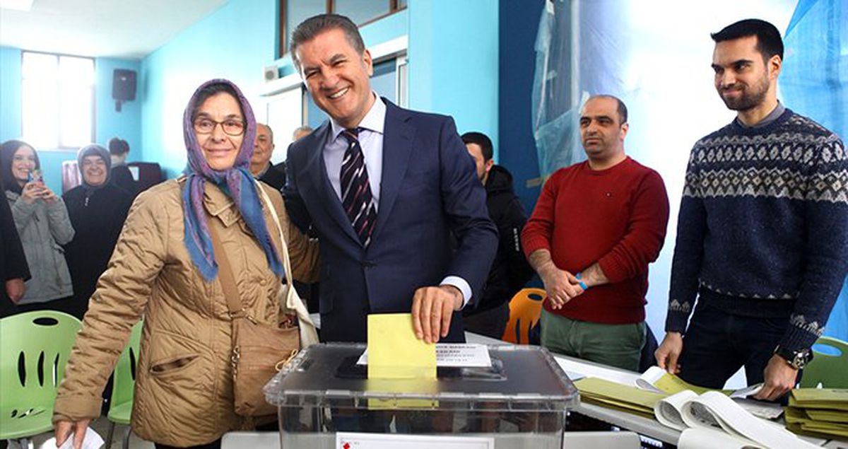 Mustafa Sarıgül'ün 31 Mart'tan Sonraki İlk Paylaşımı Can Bartu Oldu