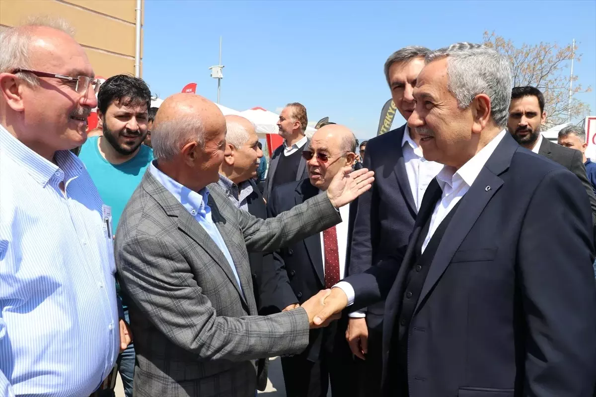 Seçimden Yüzde 45'e Yakın Oyla Çıkmak AK Parti Açısından Başarılı'