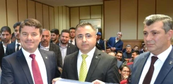 Aksaray'ın Yeni Başkanı Mazbatasını Aldı