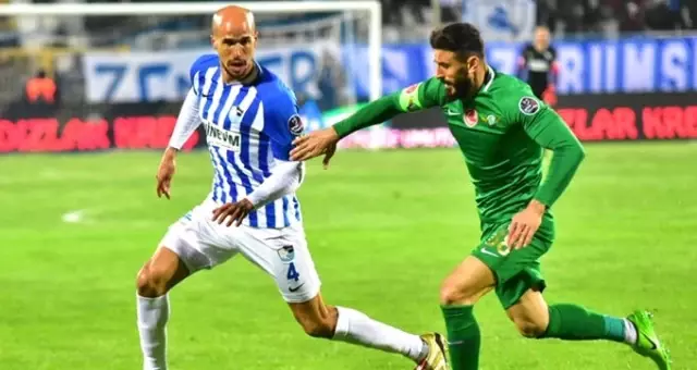 Alt Sıraları Yakından İlgilendiren Maçta BB Erzurumspor, Akhisarspor'u 2-1 Mağlup Etti Alt Sıraları Yakından İlgilendiren Maçta BB Erzurumspor, Akhisarspor'u 2-1 Mağlup Etti