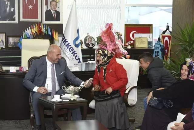 Başkan Togar Tebrikleri Kabul Etti
