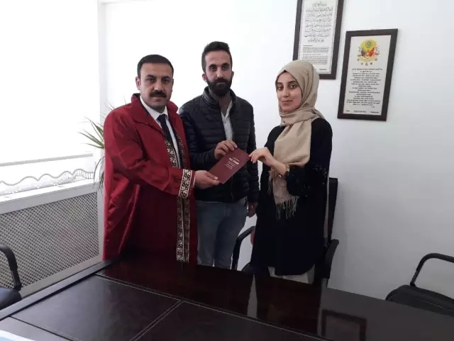 Çiçekdağı İlçe Belediye Başkanı Hakanoğlu, İlk Resmi Nikahını Kıydı