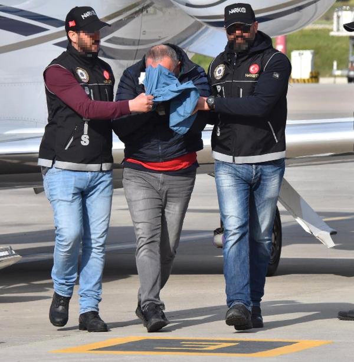 İzmir Merkezli 'Birlik' Operasyonu; Uluslararası Sularda 5 Ton Toz Esrar Ele Geçti (3)