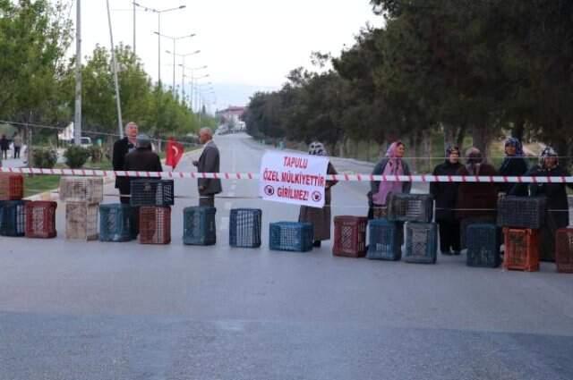 Özel Mülkiyet Olduğu Gerekçesiyle Pamukkale Yolunu Kapattılar