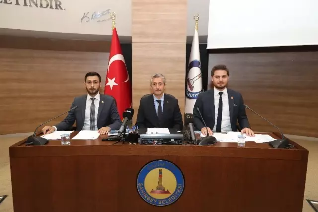 Şahinbey'de Yeni Dönemin İlk Meclis Toplantısı Yapıldı