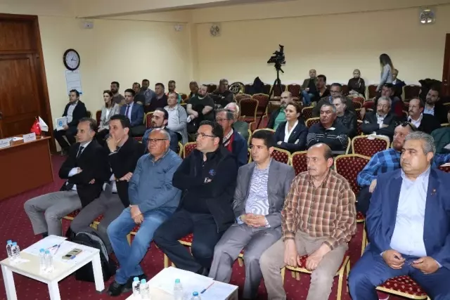 Başkan Şimşek: 'Aliağa Limanlarımıza Gelen Gemi Sayısı İzmir'in 3 Katı' Başkan Şimşek: 'Aliağa Limanlarımıza Gelen Gemi Sayısı İzmir'in 3 Katı'