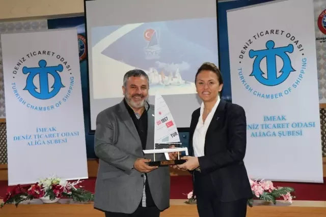 Başkan Şimşek: 'Aliağa Limanlarımıza Gelen Gemi Sayısı İzmir'in 3 Katı' Başkan Şimşek: 'Aliağa Limanlarımıza Gelen Gemi Sayısı İzmir'in 3 Katı'