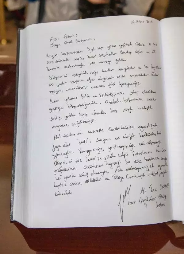 Başkan Soyer ve İzmir'in İlçe Belediye Başkanları Anıtkabir'i Ziyaret Etti