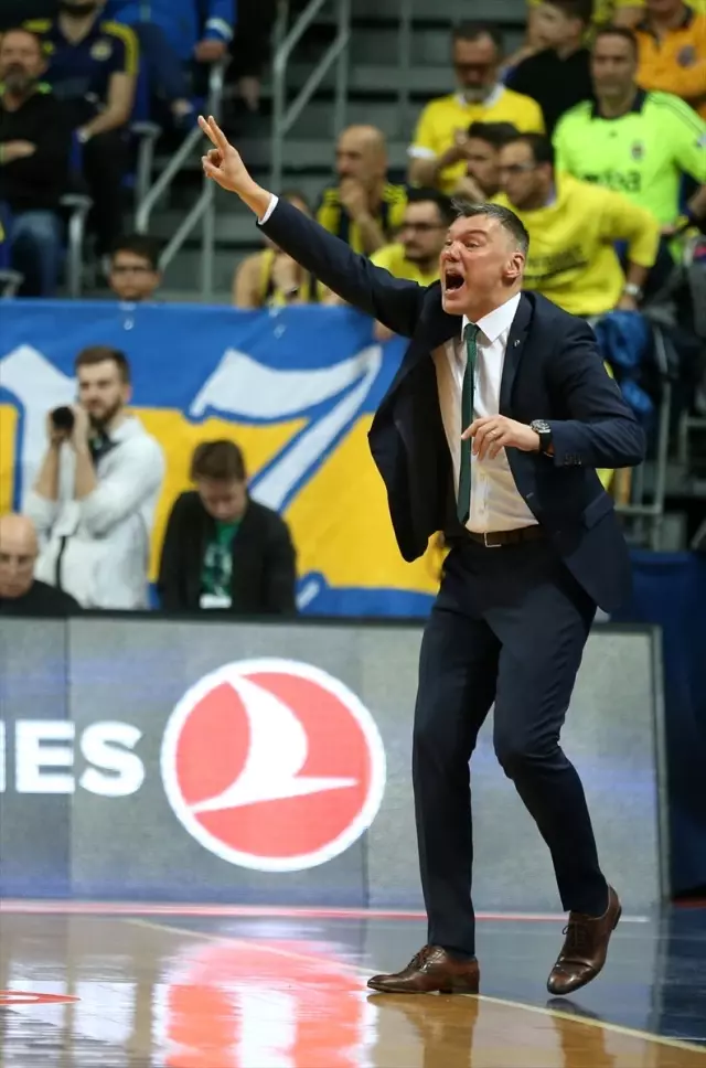 Fenerbahçe Beko, Zalgiris Kaunas'ı Ezdi Geçti Fenerbahçe Beko, Zalgiris Kaunas'ı Ezdi Geçti