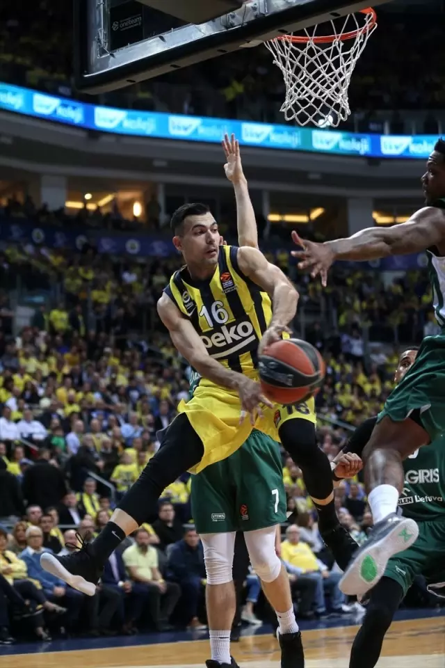 Fenerbahçe Beko, Zalgiris Kaunas'ı Ezdi Geçti Fenerbahçe Beko, Zalgiris Kaunas'ı Ezdi Geçti