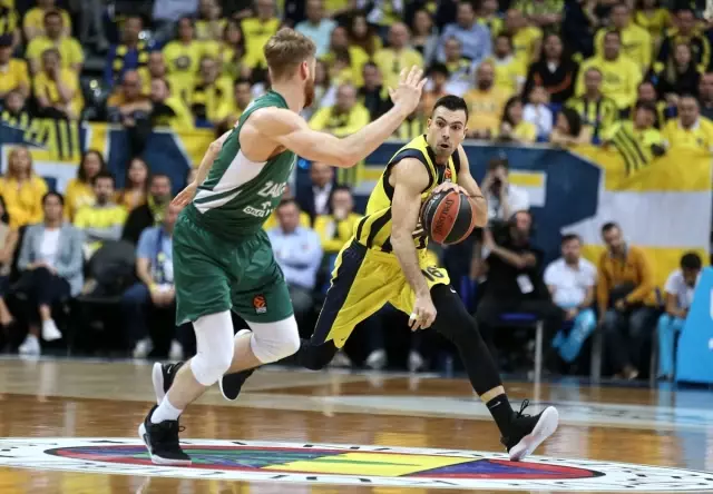 Fenerbahçe Beko, Zalgiris Kaunas'ı Ezdi Geçti Fenerbahçe Beko, Zalgiris Kaunas'ı Ezdi Geçti