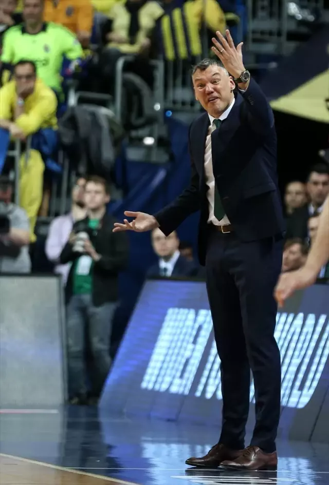 Fenerbahçe Beko, Zalgiris Kaunas'ı Ezdi Geçti Fenerbahçe Beko, Zalgiris Kaunas'ı Ezdi Geçti