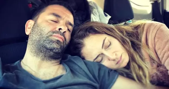 Bülent Şakrak, Eşi Ceyda Düvenci'nin Doğum Gününü Duygusal Bir Mesajla Kutladı Bülent Şakrak, Eşi Ceyda Düvenci'nin Doğum Gününü Duygusal Bir Mesajla Kutladı