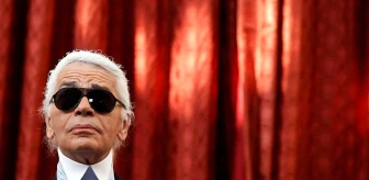Chanel'in Kreatif Direktörü Karl Lagerfeld Hayatını Kaybetti