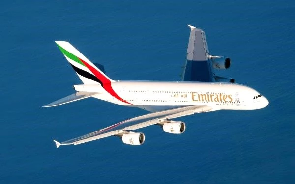 Emirates Havayolları, 15 Bin 428 TL Maaşla Çalışacak Türkleri Bulmak İçin Antalya'ya Geliyor