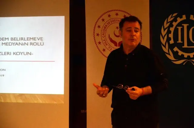 Mülteci Haberleri: Gündem Belirleme ve Kamuoyu Oluşturmada Medyanın Rolü