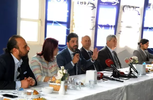 Adü, Daha Hijyenik ve Temiz Ortamlar İçin 'Hijyen Ekibi' Kurdu Adü, Daha Hijyenik ve Temiz Ortamlar İçin 'Hijyen Ekibi' Kurdu